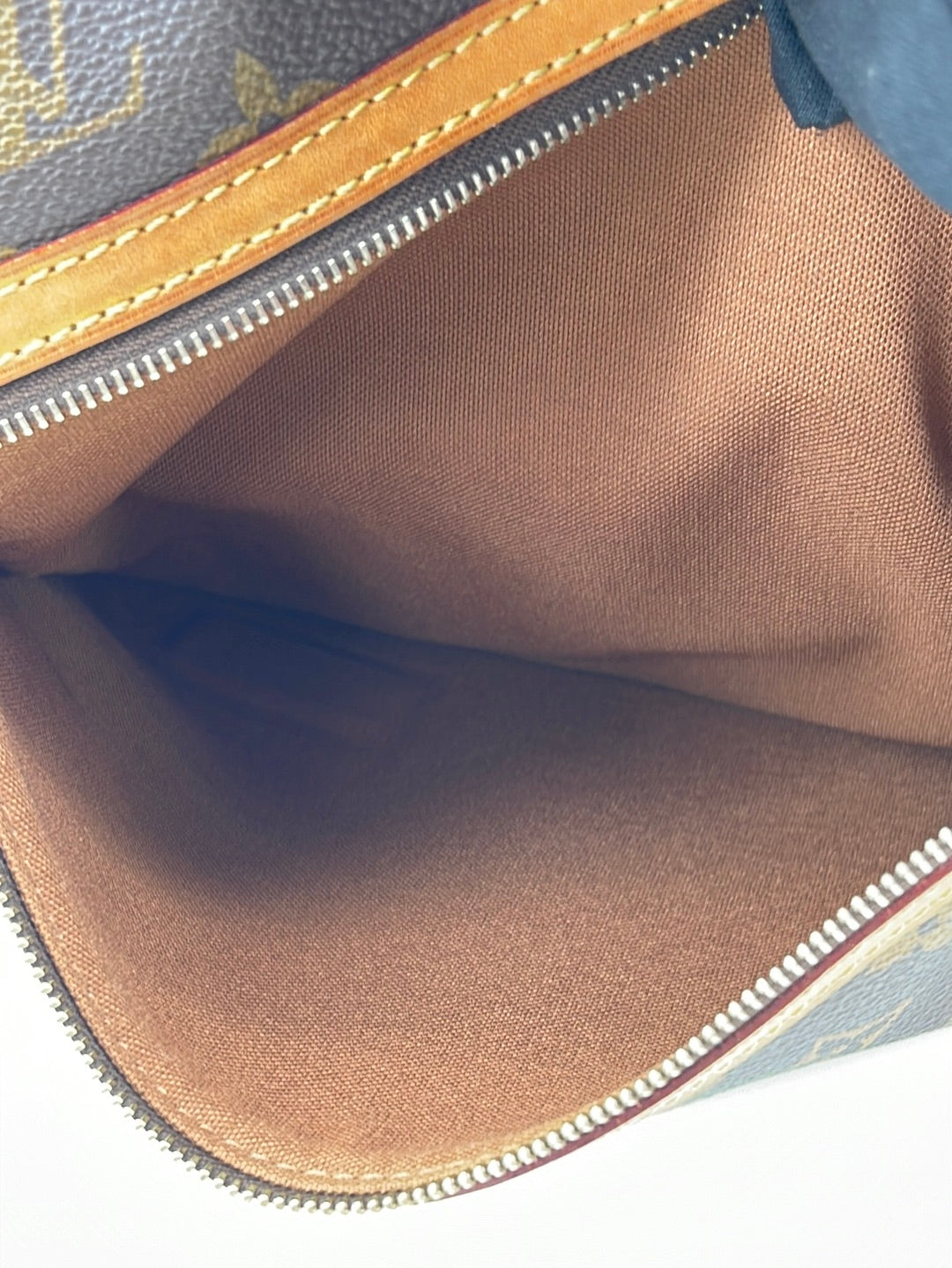 Louis Vuitton Bosphore Brown Cloth ref.851038 - Joli Closet