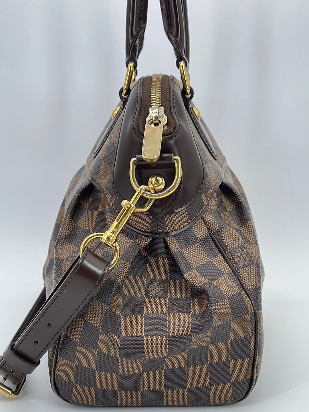 Louis Vuitton Damier Ebene Canvas and Leather Trevi PM Bag For