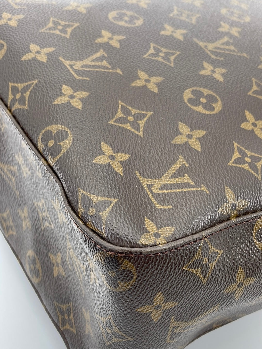 Louis Vuitton Vintage Monogram Looping GM Shoulder Bag – I MISS