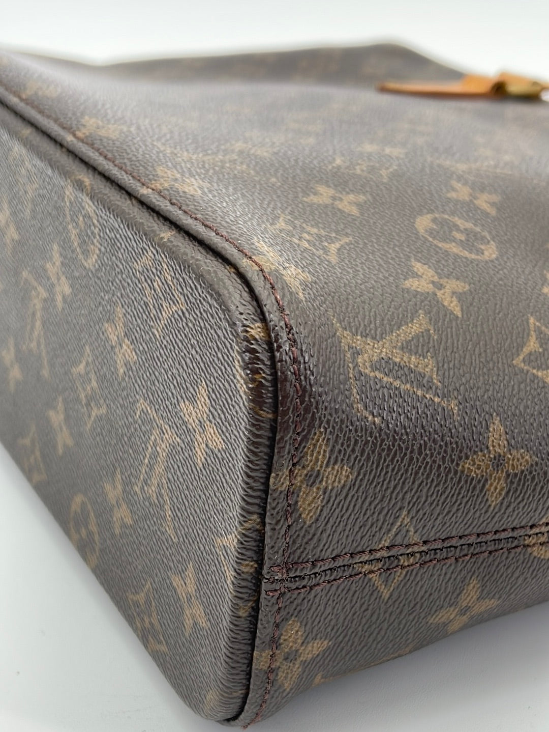 Louis Vuitton Vintage Monogram Luco Tote - Brown Totes, Handbags -  LOU727066