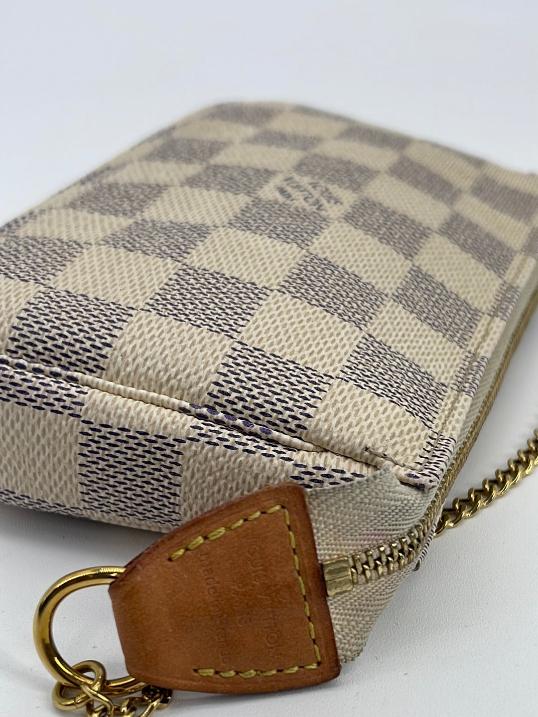 Louis Vuitton Pochette Accessoires Damier Mini For Sale at 1stDibs