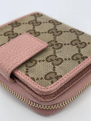 PRE LOVED] Gucci Women's Signature Bifold Wallet in Guccissima Canvas