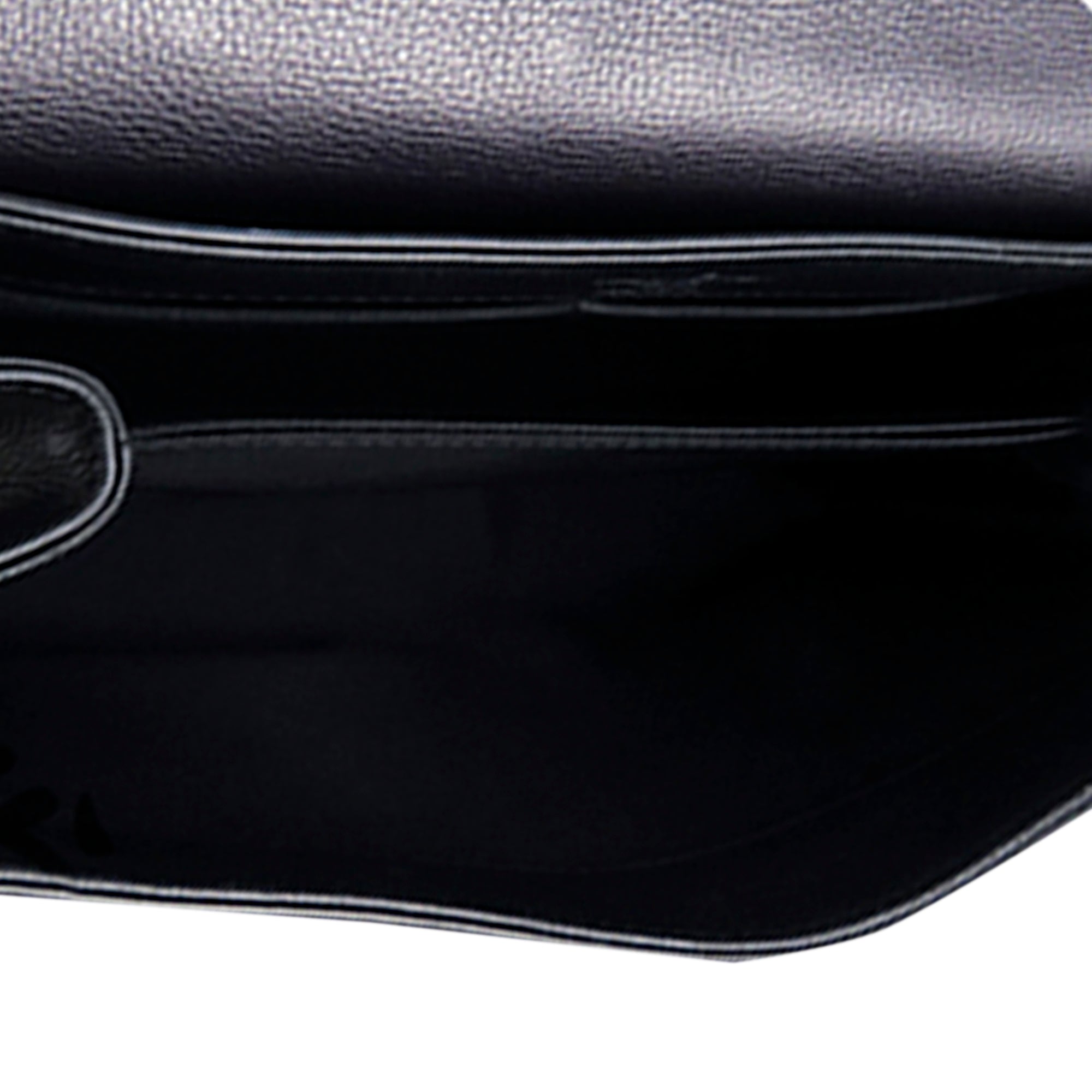 Louis Vuitton Marine/Rouge Pebbled Leather Lockme II BB Bag - Yoogi's Closet