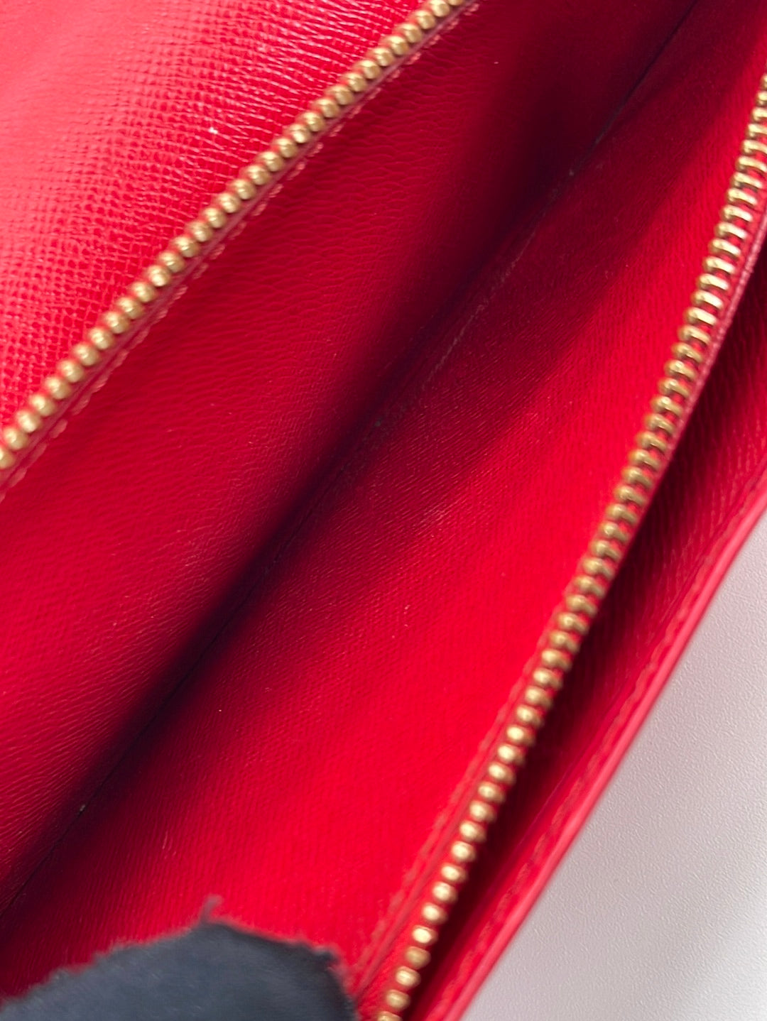 Vintage Louis Vuitton Porte Tresor International Trifold Red Epi Leath –  KimmieBBags LLC