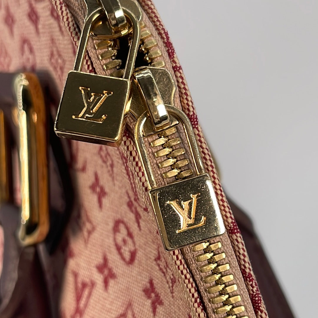 Louis Vuitton Victoire Bag – All Care Mart