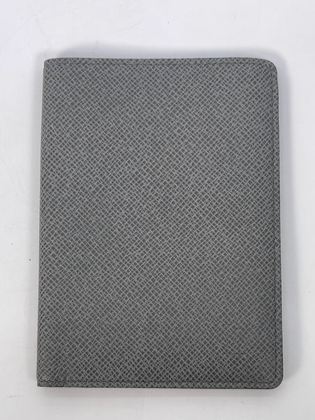 Louis Vuitton Black Taiga Leather Passport Holder Wallet - Yoogi's
