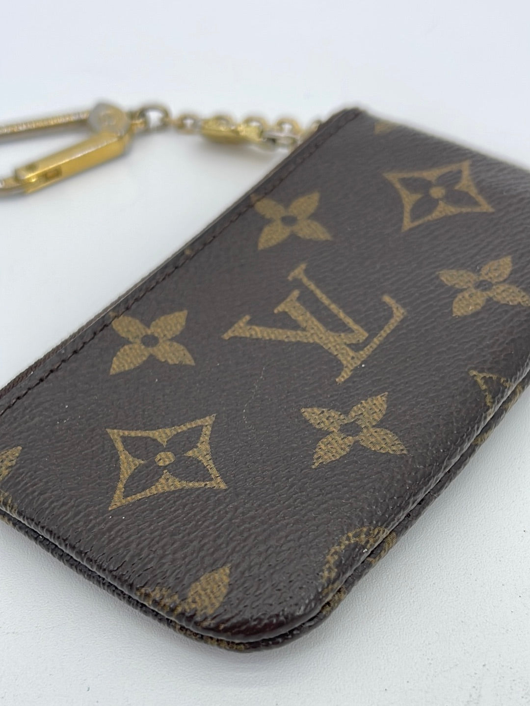 Louis Vuitton Pochette Cles Khaki Monogram Mini M92437 – AMORE