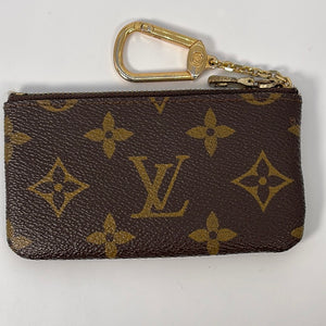 VINTAGE Louis Vuitton Damier Ebene Pochette Cles Coin Pouch 8CWJX42 08 –  KimmieBBags LLC