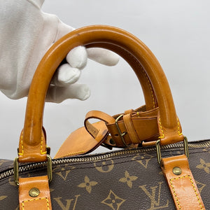 Authentic LOUIS VUITTON Monogram Keepall 50 Bandolier Carry-on 