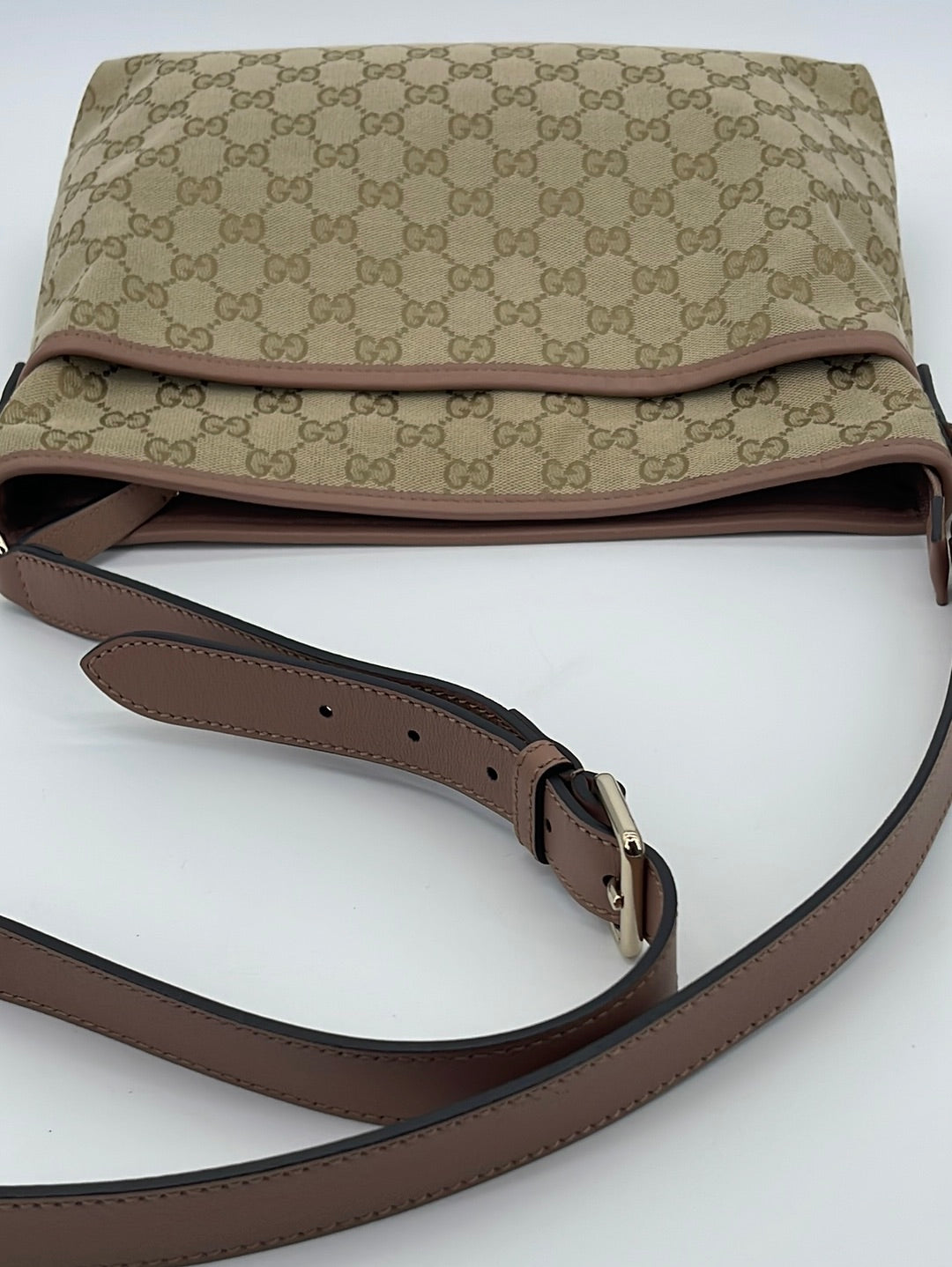 Gucci Messenger bag Beige Leather ref.188852 - Joli Closet