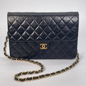 Chanel Vintage Shoulder bag 392069