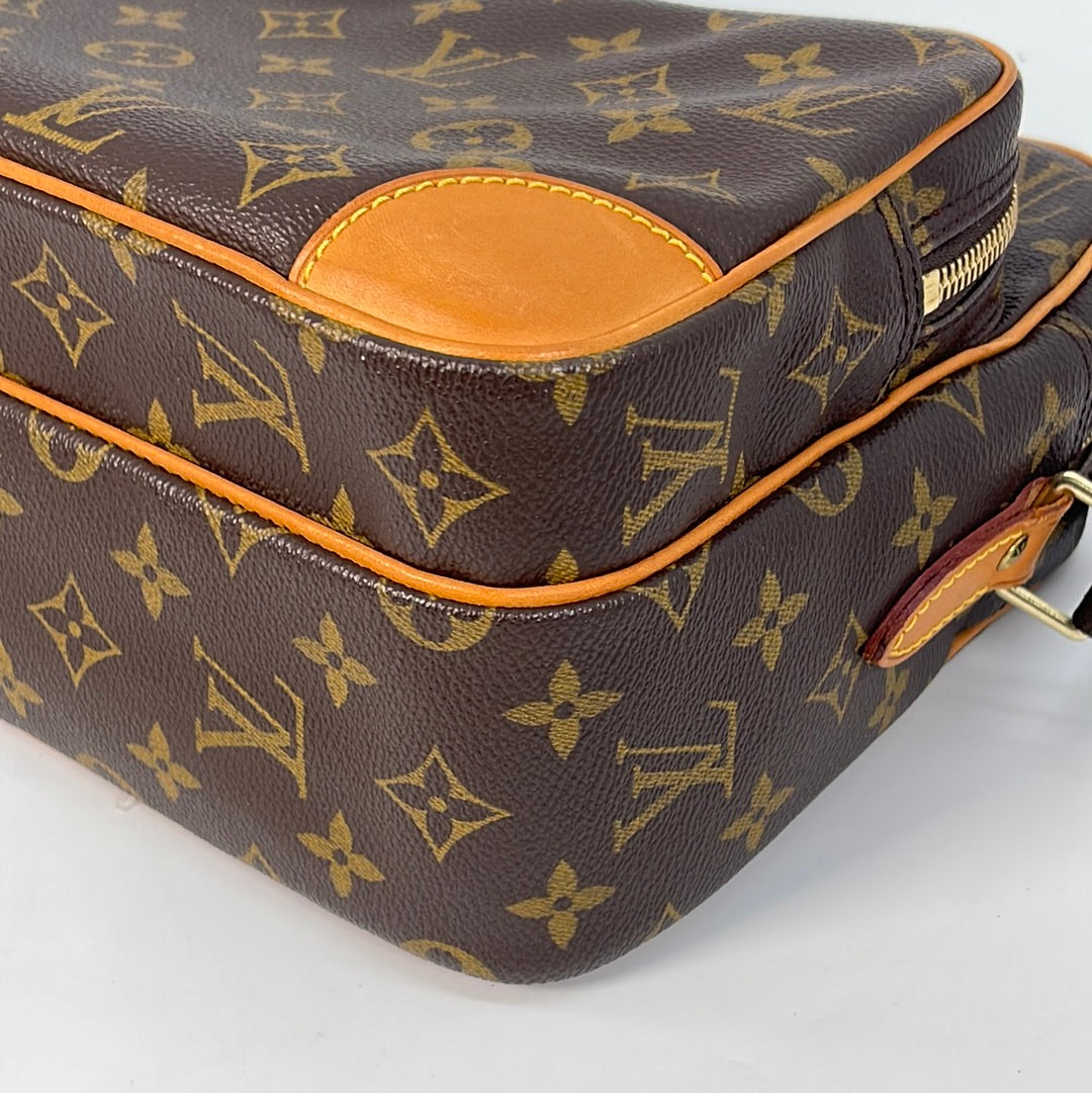 Louis Vuitton Louis Vuitton Nile Shoulder Bag Monogram M45244 Ar0031