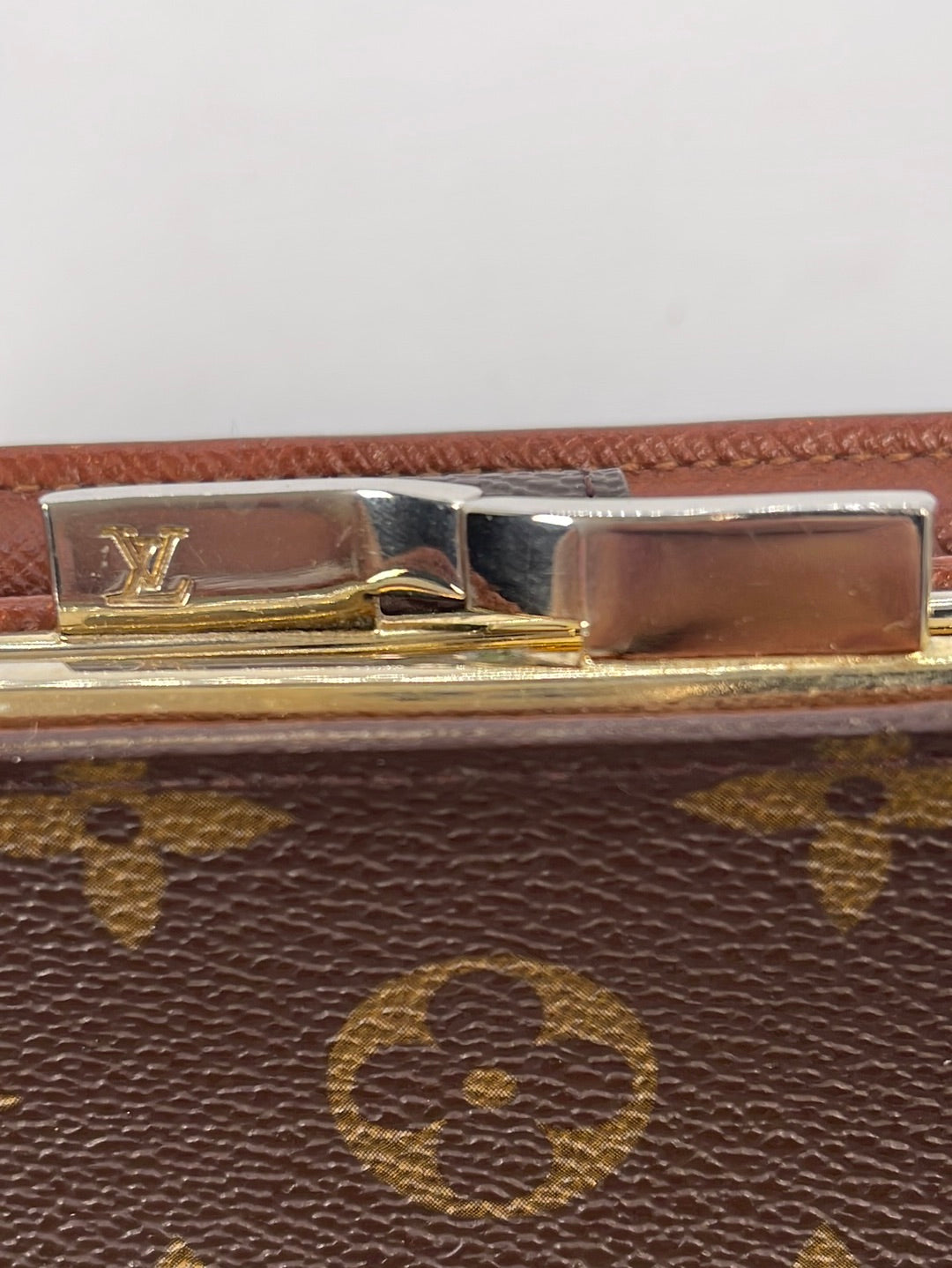 Louis Vuitton Brown Monogram Canvas Zippy Continental Wallet – On