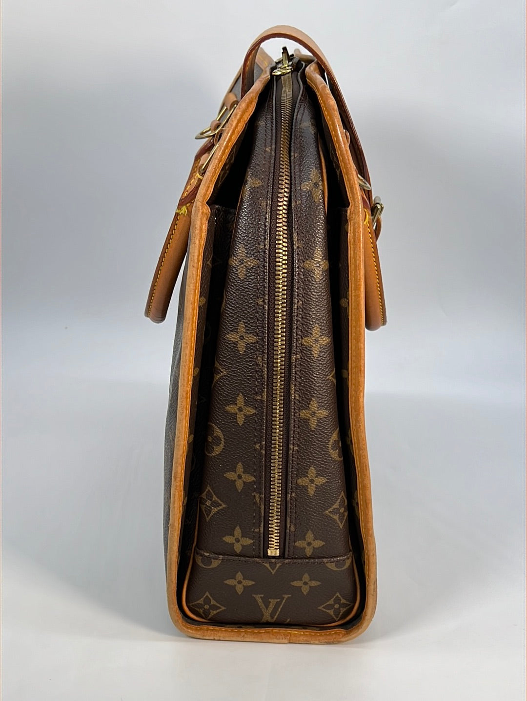 LOUIS VUITTON Business bag briefcase attache case handbag Rivoli Monog –  Japan second hand luxury bags online supplier Arigatou Share Japan