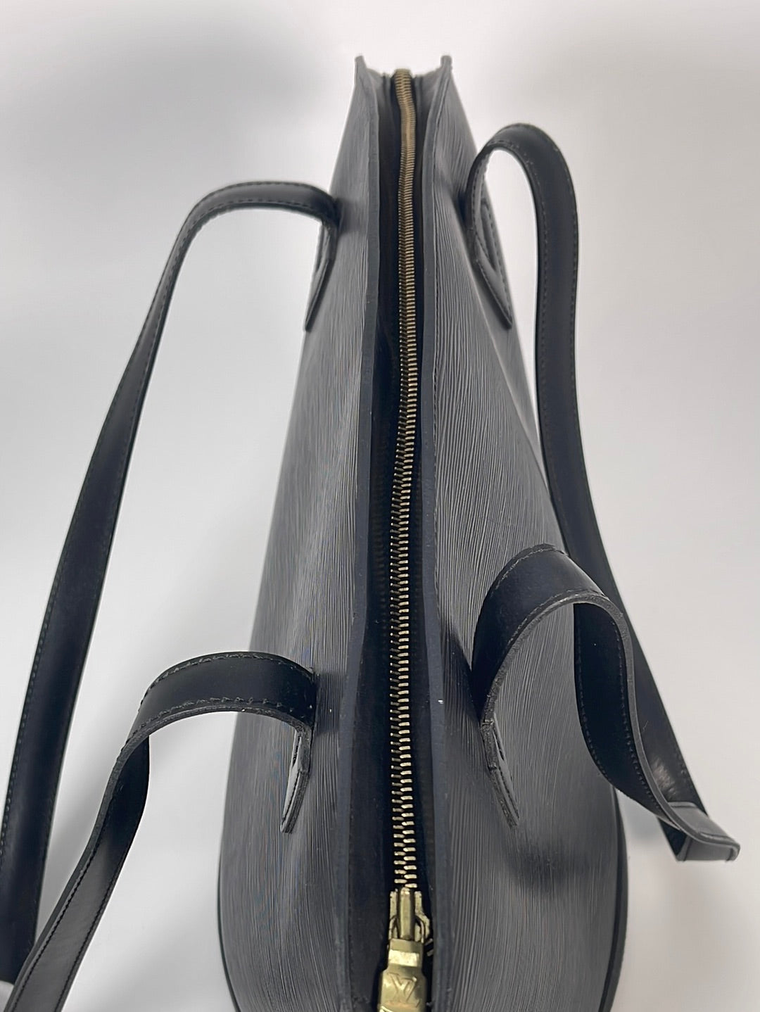 Louis Vuitton Black Epi Leather Saint Jacques GM Shoulder Bag – Luxury Trade