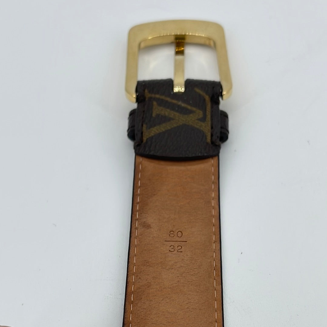 Stunning Louis Vuitton belt in green Taïga leather and golden buckle at  1stDibs