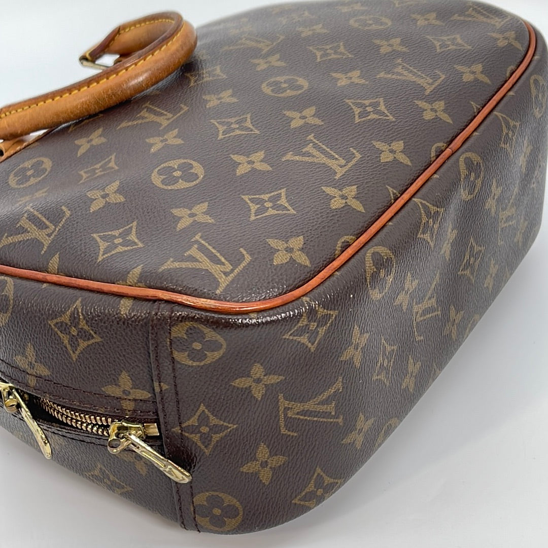 Louis Vuitton Monogram Trouville Bag - 2 For Sale on 1stDibs