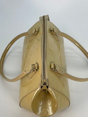 Louis Vuitton Sherwood Pm Hand Bag