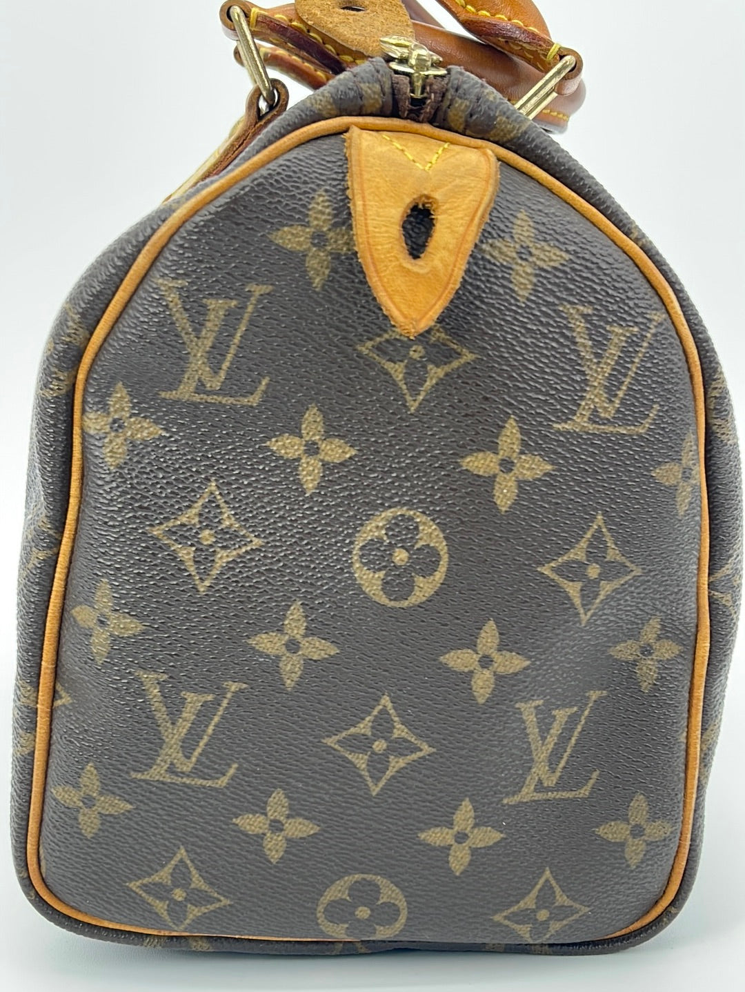 Vintage Louis Vuitton Speedy 25 Monogram Bag TH0094 041023