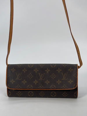 PRELOVED Louis Vuitton Twin Pochette PM Monogram Crossbody Bag CA0061 –  KimmieBBags LLC