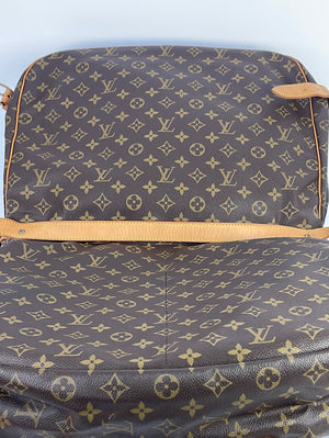 Vintage Louis Vuitton Monogram Canvas Saumur 43 Messenger SL0931 04122 –  KimmieBBags LLC