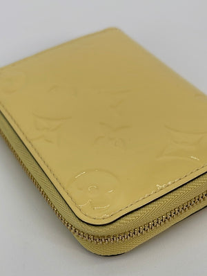 MINT! LOUIS VUITTON Zippy coin purse Vernis M90523 V Shape Gradation  /082219