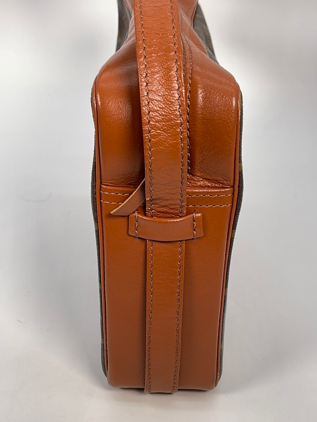 LOUIS VUITTON Sac Bandouliere 30 Shoulder Bag Monogram Leather BN M51364  64JH869