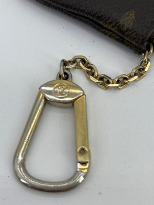 Louis Vuitton Well Worn Monogram Key Pouch Pochette Cles Keychain Metal  ref.294544 - Joli Closet