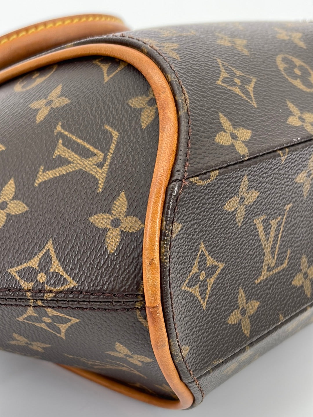 100% Authenticity Guaranteed - Louis Vuitton Ellipse PM – Just Gorgeous  Studio