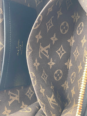 Utility Side Bag  Used & Preloved Louis Vuitton Crossbody Bag