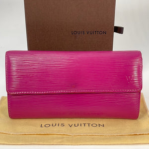 Louis Vuitton Sara Long Wallet