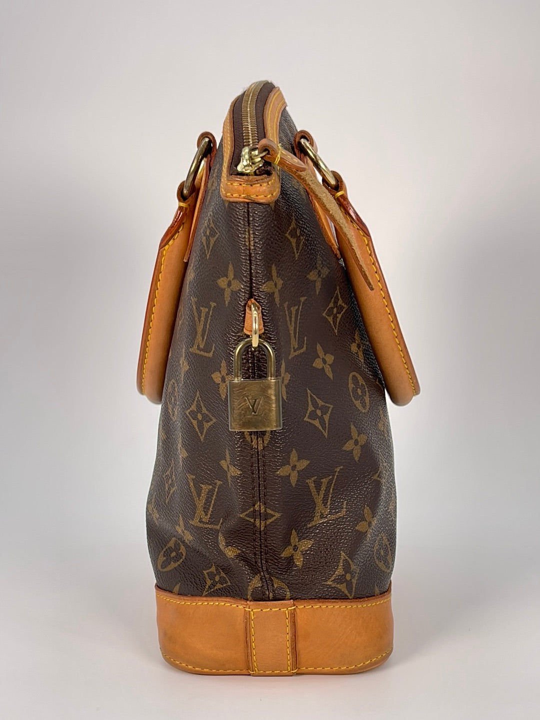 Auth Louis Vuitton Monogram Desire Lockit Vertical MM Handbag Black
