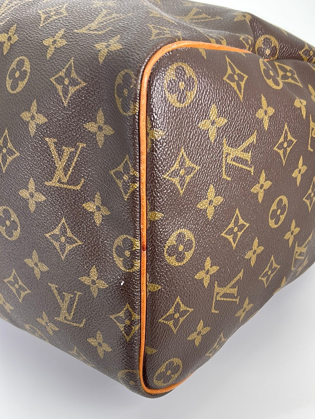 Navy Louis Vuitton Bag - 40 For Sale on 1stDibs