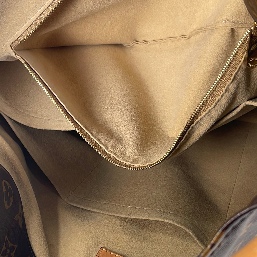 PRELOVED Louis Vuitton Artsy Monogram MM Shoulder bag AR5100 021423
