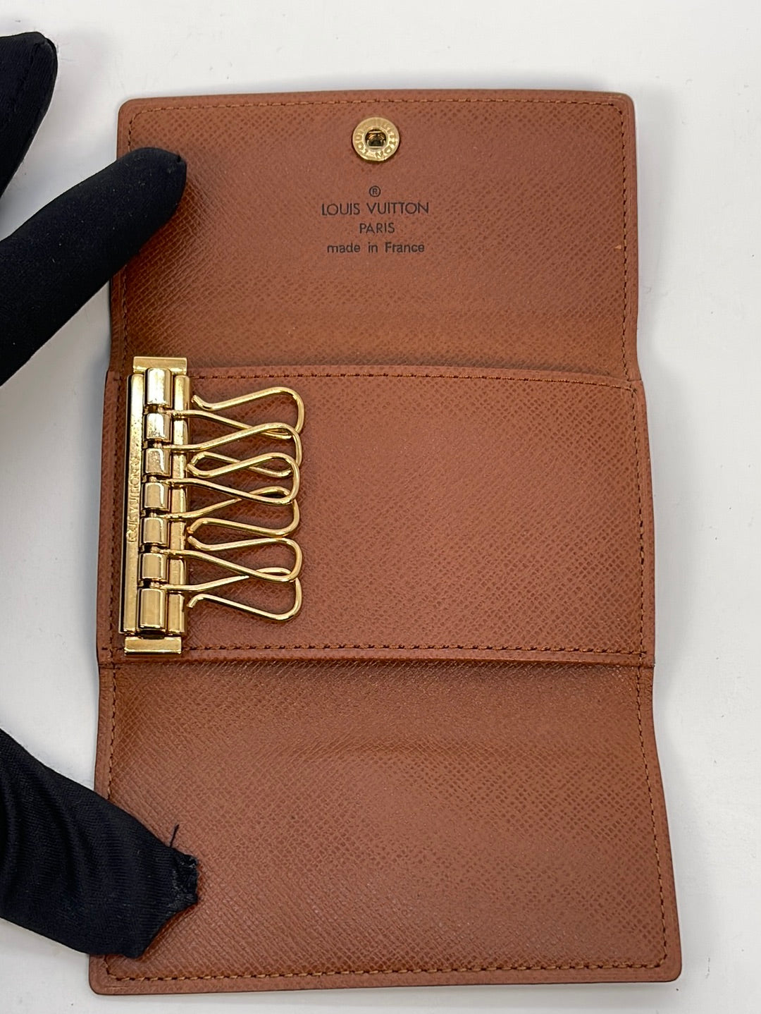 Authentic Pre Loved Louis Vuitton Key Holder – eliterepeatny