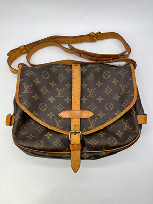 Louis Vuitton, Bags, Beautiful Louis Vuitton Saumur 3