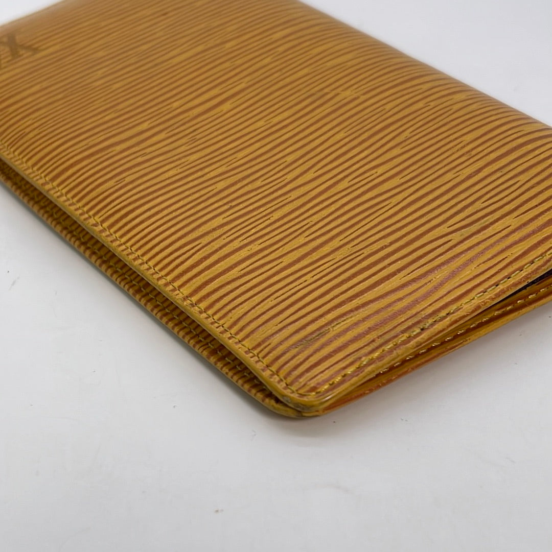 Louis Vuitton Mahina Mens Folding Wallets, Yellow, * Inventory Confirmation Required