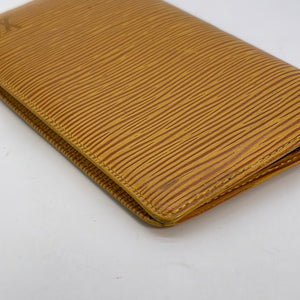 Leather card wallet Louis Vuitton Yellow in Leather - 31034692