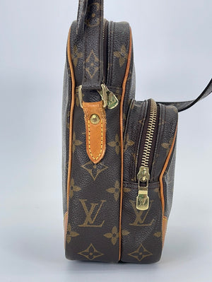 Louis Vuitton Authentic Vintage Camera Bag Cross Body