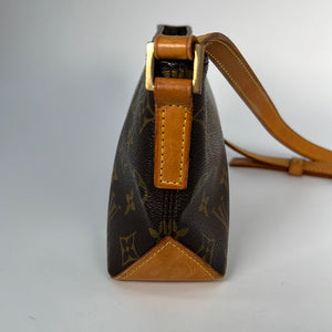 LOUIS VUITTON Shoulder Bag M51240 Trotter Monogram canvas Brown Women –
