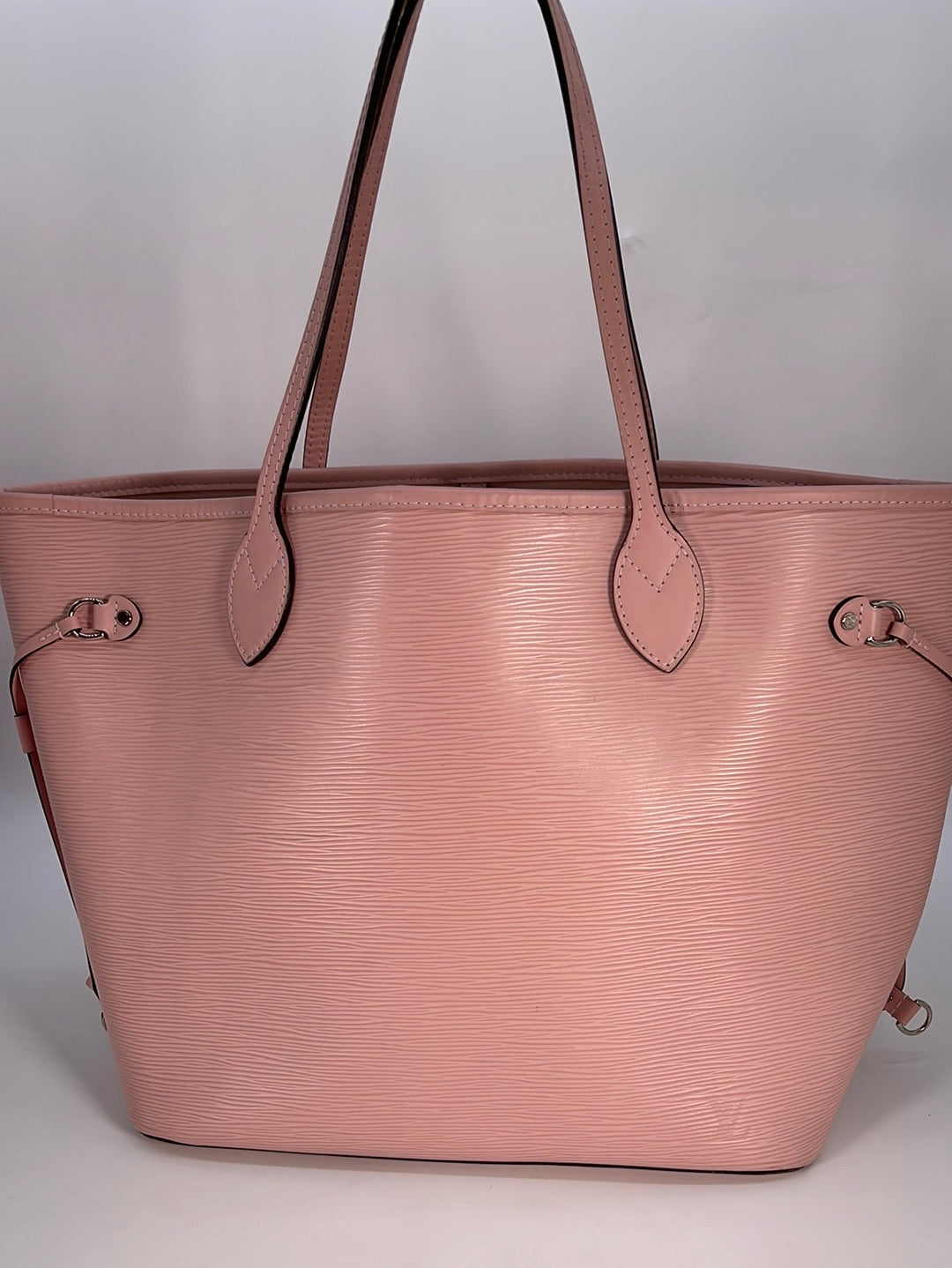Louis Vuitton matching bag and purse