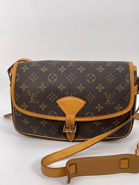 Vintage Louis Vuitton Sologne Monogram Crossbody Bag SL0071 012323