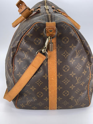 Louis Vuitton Monogram Keepall Bandouliere 55 Duffle Bag with Strap Leather  ref.543230 - Joli Closet