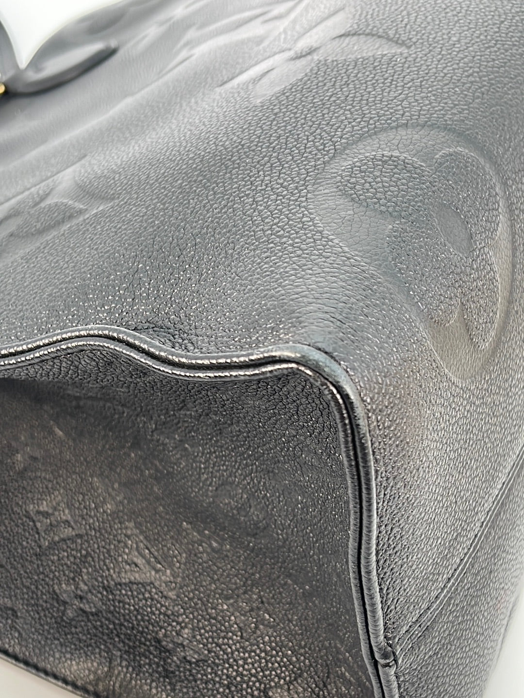 Louis Vuitton Black LV Monogram Empreinte Onthego GM Handbag $3500