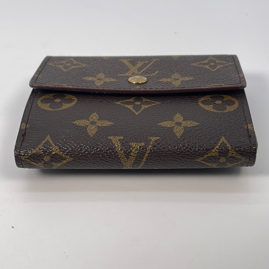 Louis Vuitton Passport Compact Wallet – yourvintagelvoe