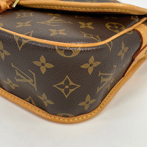 Louis Vuitton // Brown Monogram Sologne Crossbody Bag – VSP