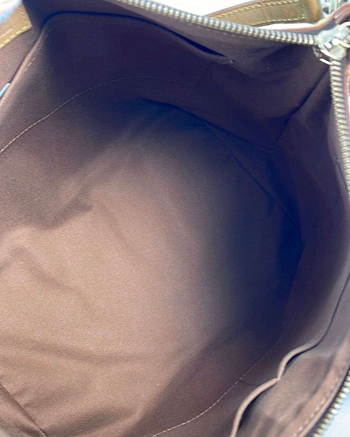 Louis Vuitton Arch PM LV bag Leather ref.186075 - Joli Closet