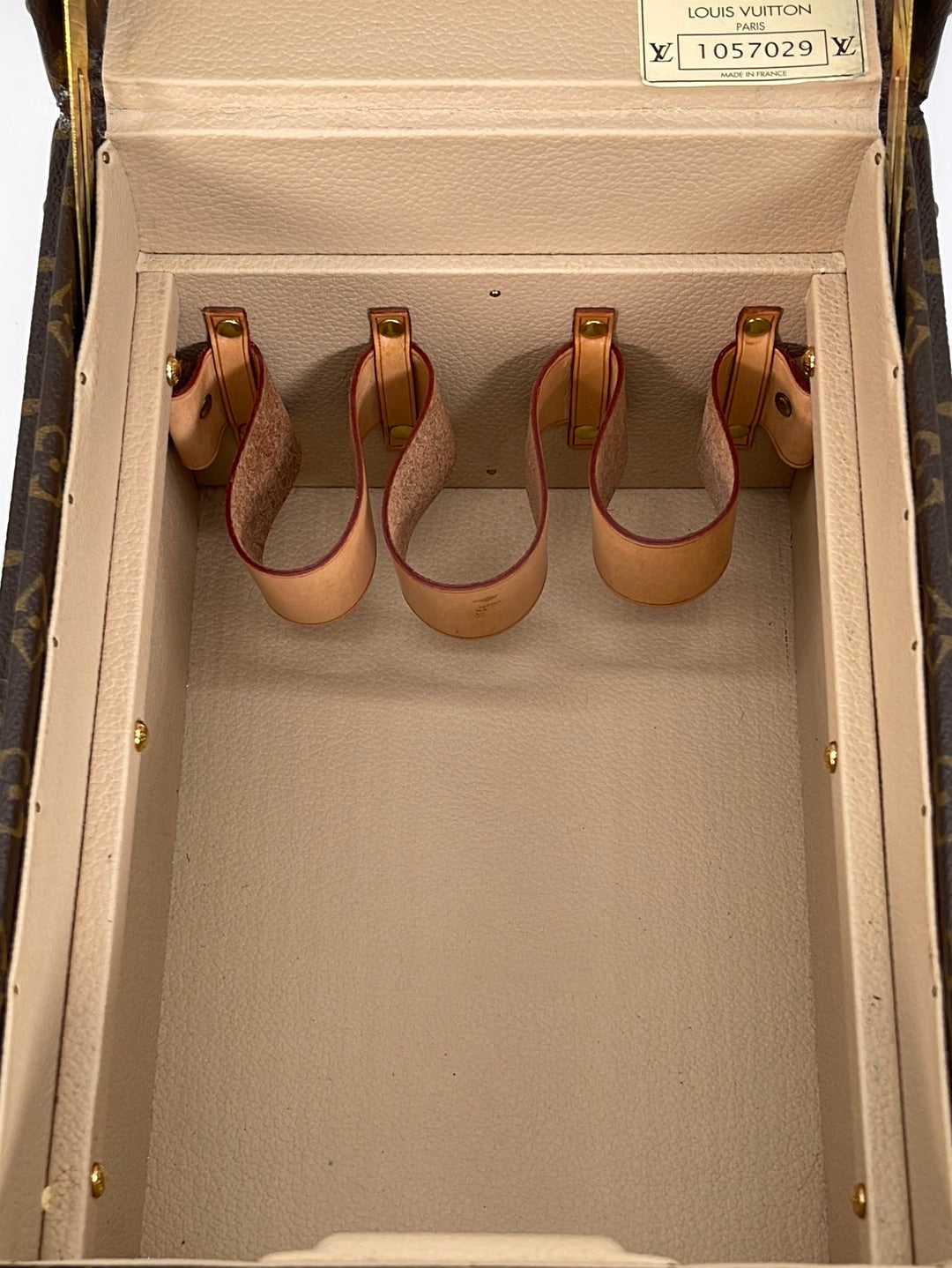 Authentic LOUIS VUITTON Epi Leather Boite Flacons Beauty Train Hard Trunk  Case 