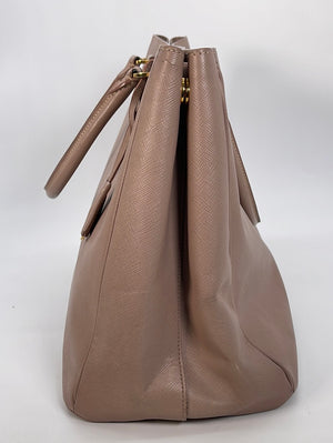 Prada // Blue Saffiano Leather Large Galleria Bag – VSP Consignment