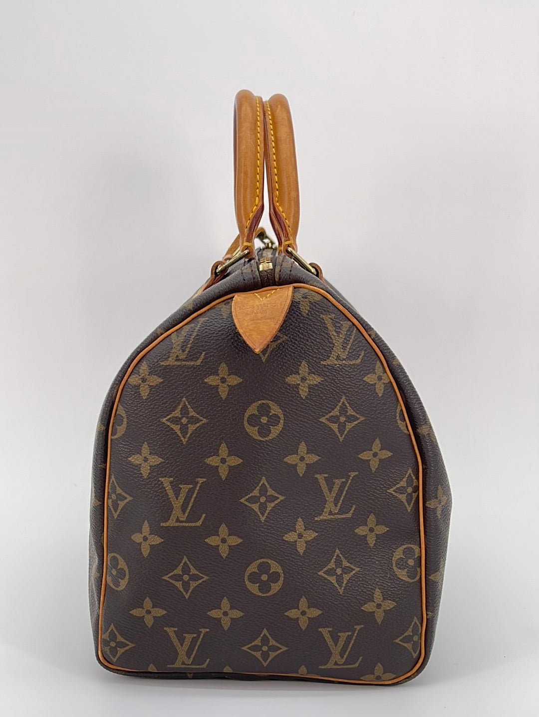 Louis Vuitton 2009 pre-owned Speedy 30 graffiti handbag - ShopStyle  Satchels & Top Handle Bags